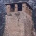 Dëmtohet kalaja e Krujës nga tërmeti (foto)