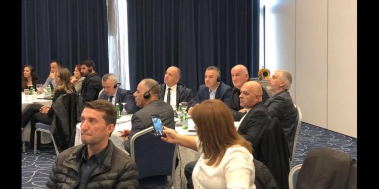 Haliti, pjesë e diskutimit “Performanca komunale – vështrim drejt të ardhmes”.