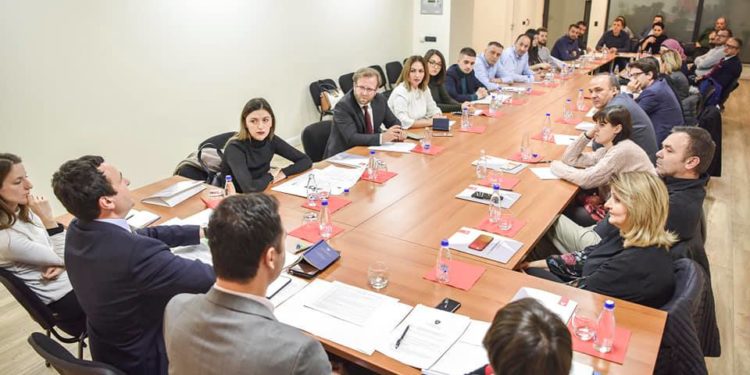 Sot mblidhet Grupit Parlamentar i VV-së