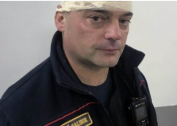 Ekstremistët serbë e mësyjnë aeroportin e Podgoricës, plagosen 4 policë