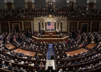 Senati amerikan miraton një buxhet prej 1.4 trilion dollarësh