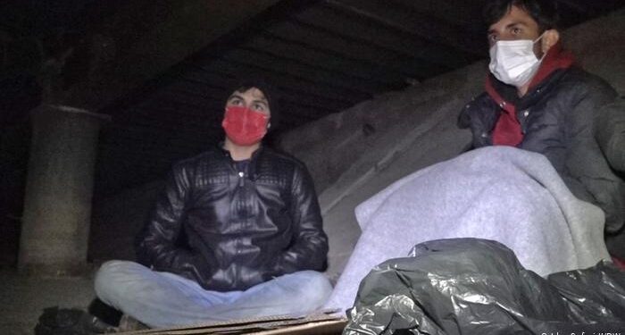 Fëmijë refugjatë nëpër rrugët e Beogradit