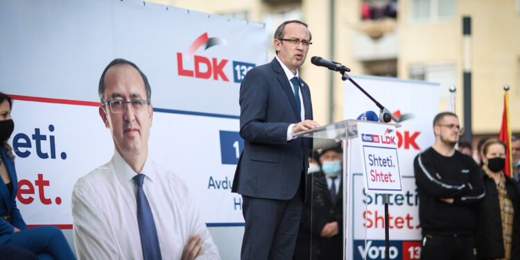 Hoti: Alternativa e LDK-së për shtet demokratik përballet me modelin autoritar