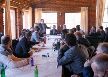 Elmi Reçica: Ja pse Enver Hoxha duhet të bëhet Kryeministër i Kosovës