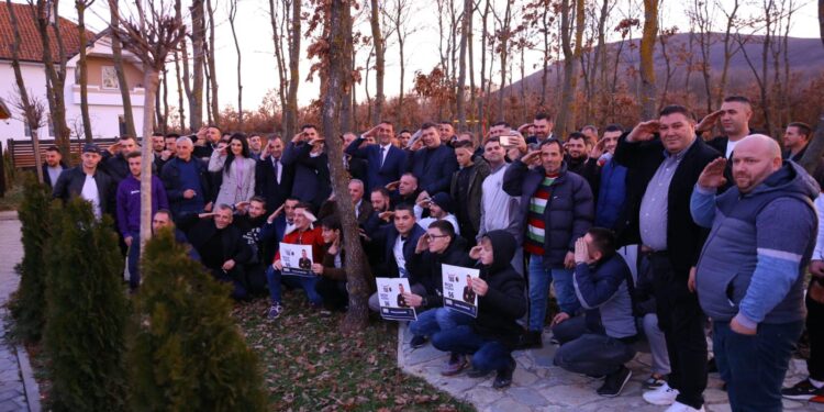 Daut Haradinaj në zemër të Drenicës: Me forcën e Drenicës heroike, drejt fitores së AAK-së me 14 shkurt