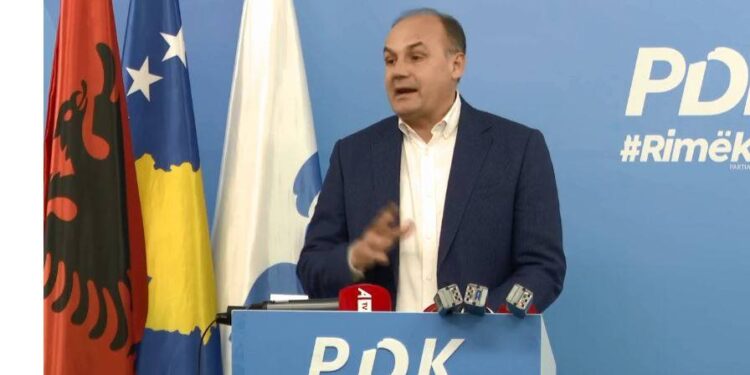 PDK uron Vetëvendosjen për fitoren në zgjedhje, deklaron qëndrimin në opozitë