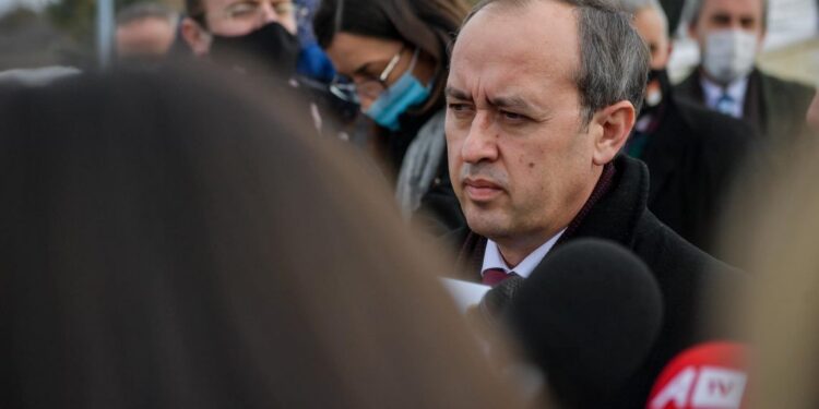 Hoti në kazermën “Adem Jashari”: Pavarësia është ëndërr e realizuar e gjeneratave që sakrifikuan çdo gjë