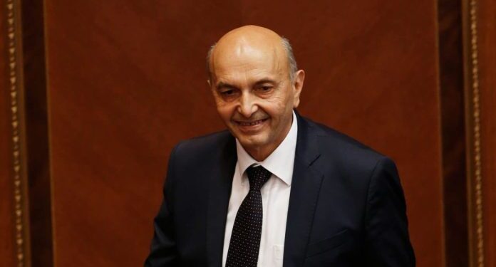 Isa Mustafa: Nuk po jap dorëheqje nga pendimi, koalicionin me VV-në do ta prishja edhe sot