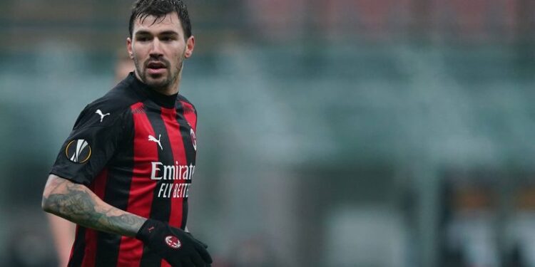 Milani po punon për të rinovuar kontratën e Alessio Romagnolit