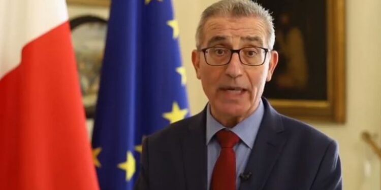 Ministri i Punëve të Jashtme dhe Çështjeve Evropiane të Maltës, Evarist Bartolo, duke recituar vargjet e poetit tonë Ali Podrimja, ka treguar se i njeh mirë vuajtjet dhe dëshirat e shtetit të Kosovës.