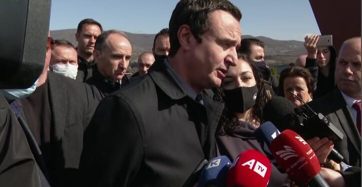 Kurti e Osmani bëjnë homazhe në Likoshan e Qirez