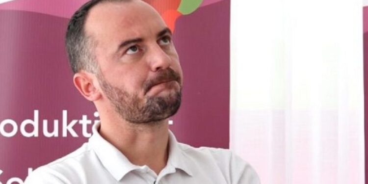 Molliqaj e paralajmëron Kurtin: Do të përballesh me aksione edhe më të ashpra se të Vetëvendosjes dikur