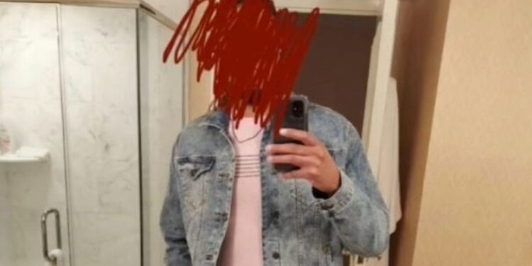 I dërgoi foto gruas, burri zbuloi gabimisht tradhtinë e tij