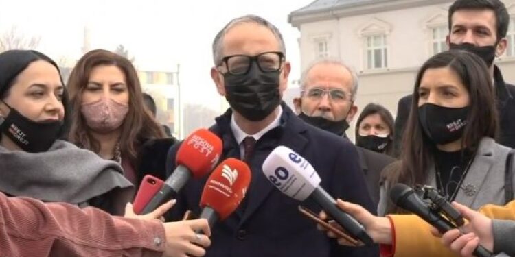 LVV hap zyrtarisht fushatën në Prishtinë, Vitia: Fitorja jonë është e sigurt