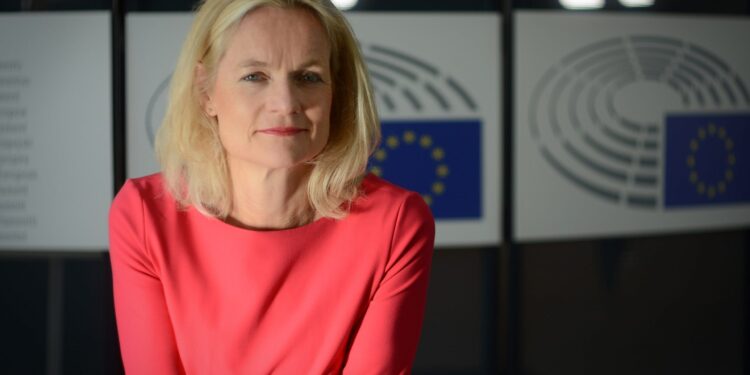 Von Cramon “selam” Kosovës për 17 shkurt: Nuk mund ta neglizhoni dialogun me Serbinë