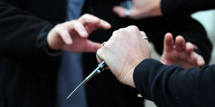 17-vjeçari theret me thikë në Prizren, afër vendit ku u vra i mituri para një muaji