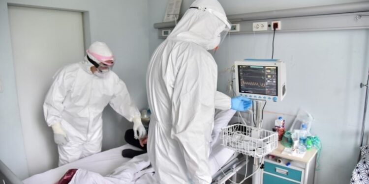 245 raste të reja me COVID-19 dhe tre të vdekur brenda 24 orëve në Kosovë