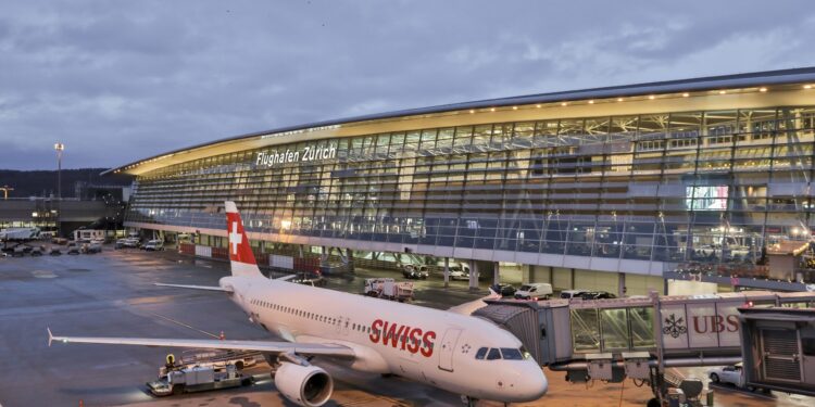 Zvicra ua kthen paratë të gjithë klientëve që kishin anuluar fluturimet në 13 muajt e fundit