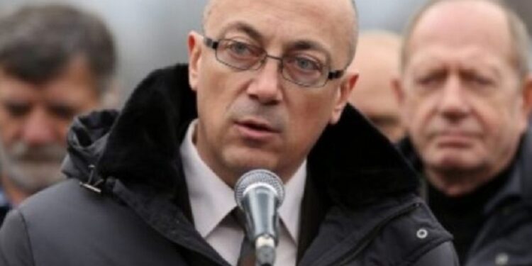 Rakiq: Albin Kurti abuzoi me sulmin ndaj djalit të Nenad Rashiqit