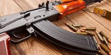 Hajvali: Qytetari sulmohet nga disa persona me kallash