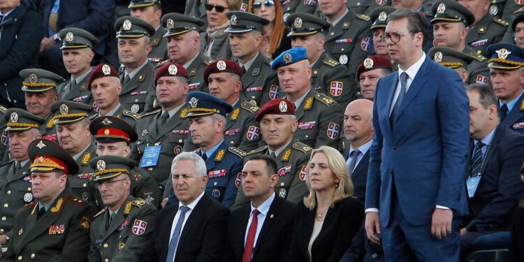 Vuçiqit ia ka “prerë” këmbet letra e Bidenit