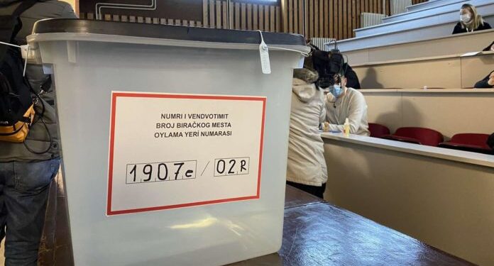 Sot fillon rinumërimi i 12 vendvotimeve