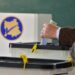 Në një qendër votimi në Podujevë, qytetarët që u ka skaduar vlefshmëria e letërnjoftimit, nuk lejohen të votojnë