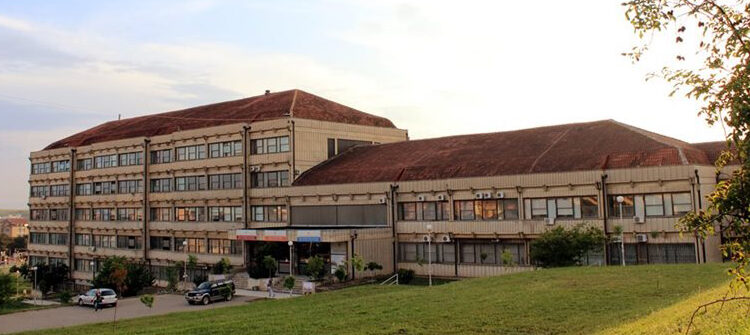 Vdes asistentja e Fakultetit Teknik në UP