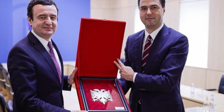 Basha: Mbështesim fuqishëm Qeverinë e re, i bindur se partitë në Kosovë do ta gjejnë gjuhën e përbashkët