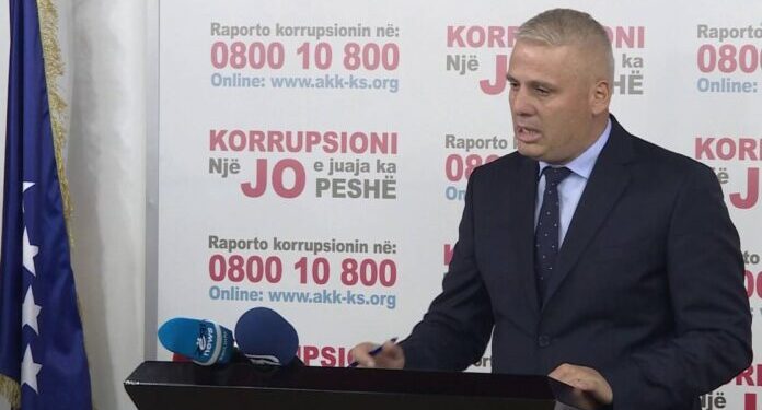 Vetëm edhe një javë kohë, më shumë se gjysma e zyrtarëve të shtetit ende s’e kanë deklaruar pasurinë