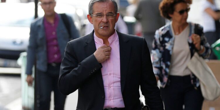 Shokon europarlamentari francez: Kosova, territor i marrë nga Serbia