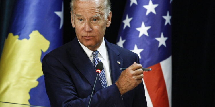 Rasti Khashoggi: Biden e mbron vendimin për të mos e ndëshkuar princin saudit