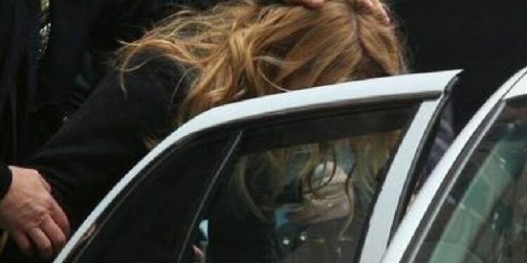 Prishtinë: Arrestohet nëna pasi e braktisi fëmijën e saj