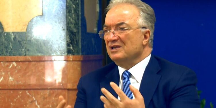 Haliti thotë se Bill Klinton ka qarë kur e ka parë kasetën e Masakrës së Izbicës