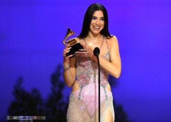 Dua Lipa fiton çmimin “Grammy” për albumin më të mirë pop