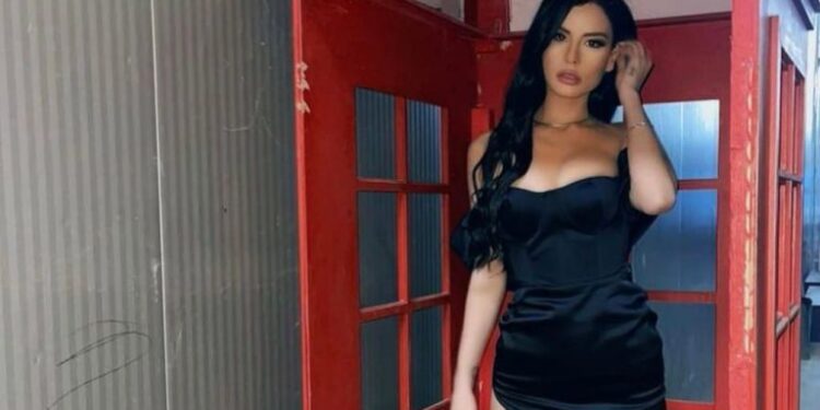 Kjo shqiptare e don  burrin për një “mahallë”