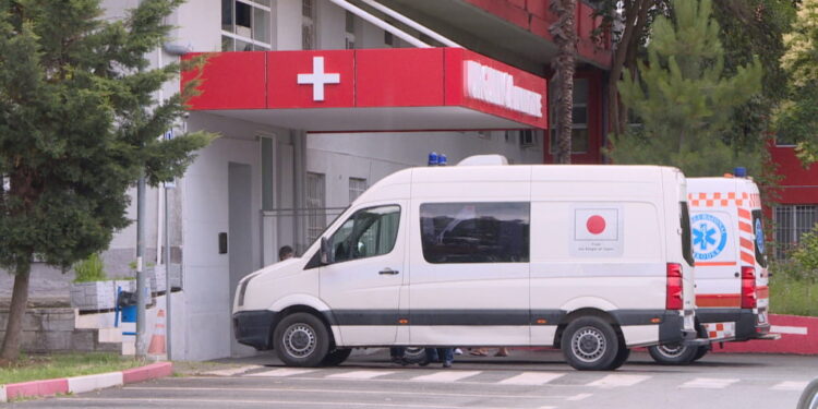 15 të vdekur nga COVID-19 në 24 orët e fundit në Shqipëri