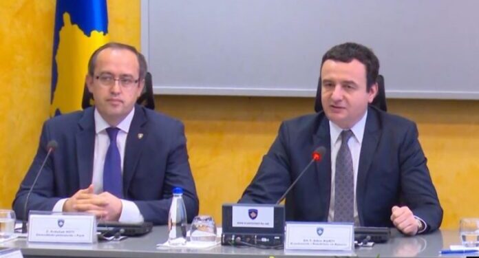 Hoti: Nesër i dorëzoj detyrën Kurtit