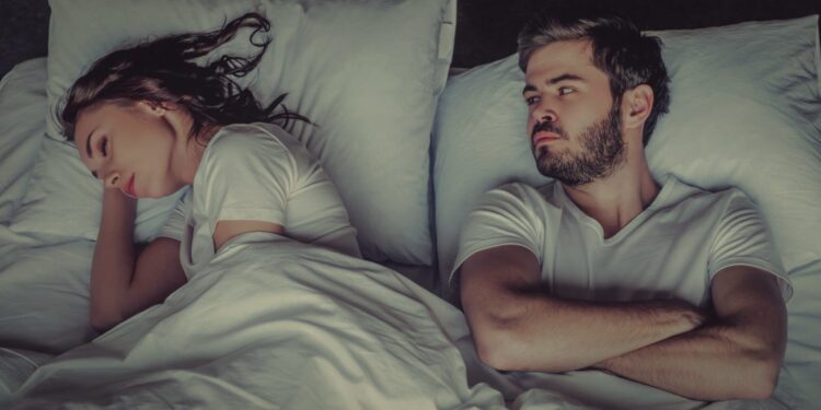 Partnerin tuaj, mos ja bëni kurrë këto 4 pyetje!