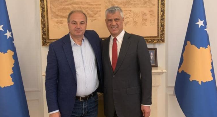 Hoxhaj ia uron Thaçit ditëlindjen: Kosova të pret, ne të presim