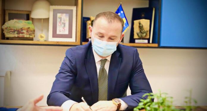 Armend Zemaj, intervistohet nga policia