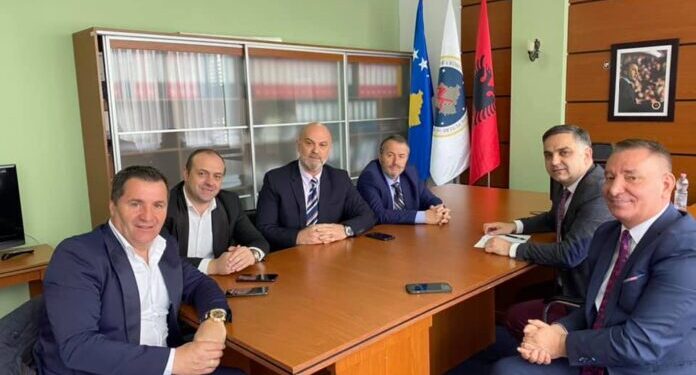 Deputetët e AAK-së: Mbyllja e sektorit të hotelerisë nuk është zgjidhje