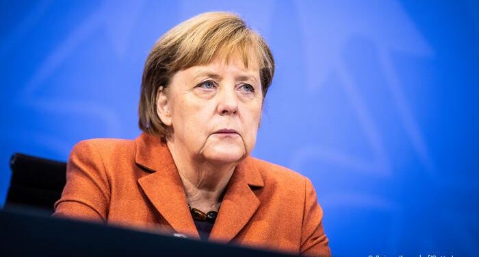 Merkel: Situata e COVID-19 është shumë serioze