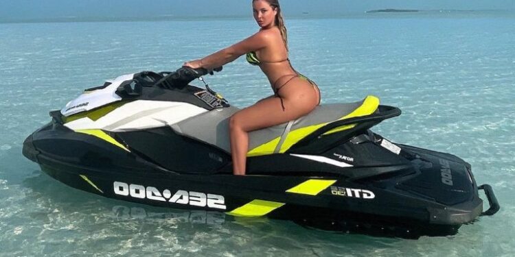 Doli me tanga, ja çfarë i ndodhi Françeska Jaçes në Dubai (foto)