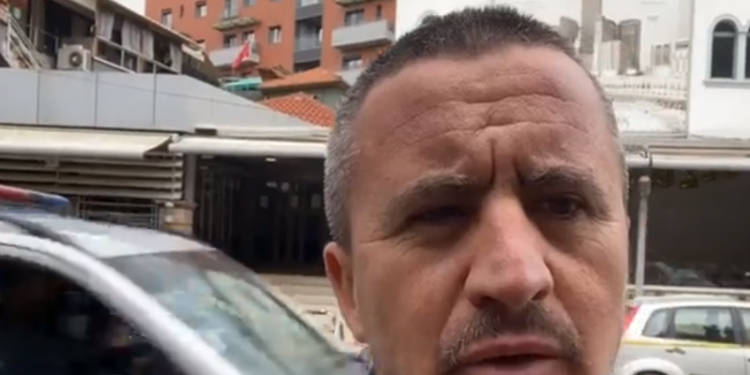 Hoxha, shpërthen në lot pas sulmit me thikë ndaj besimtarëve (video)