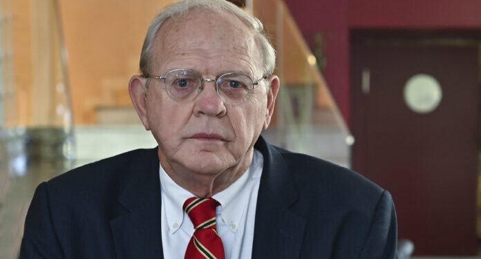 Ish-zv.drejtori i CIA-s për Ballkanin: Ndryshimi i kufijve është zgjidhja më e mirë