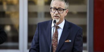 A do ti lejoj dasmat Arben Vitia