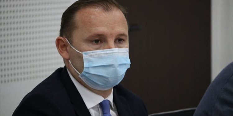 Zemaj thotë se u kontaktua nga policia pasi dolën dokumentet nga Insajderi për vaksinat