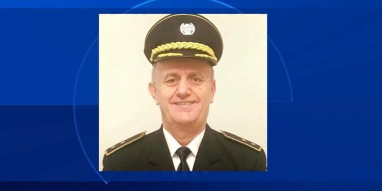 E martoi djalin dhe bëri dasmë në pandemi: Suspendohet nënkolonelit të Gjilanit