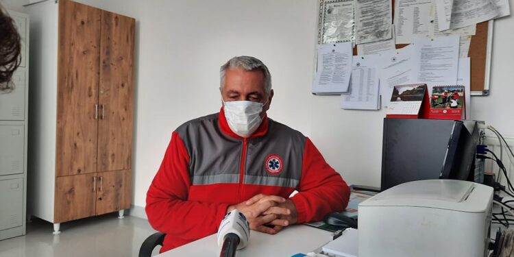 Vaksinohet stafi i Qendrës Emergjente në Prishtinë, 60% e personelit ishin me COVID-19